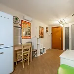 Ht Movie Flat Bilo Rome