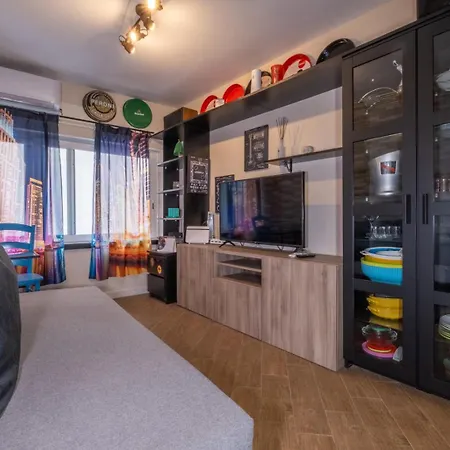 Ht Movie Flat Bilo Apartman Róma